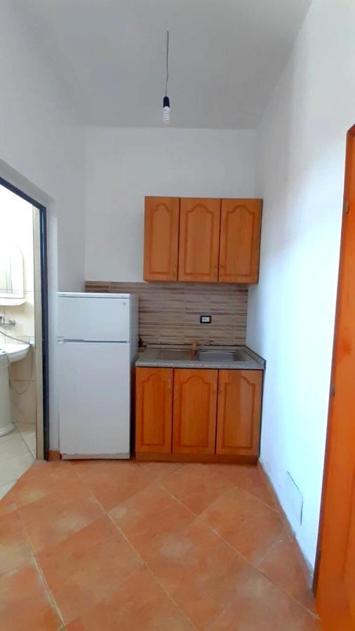 Vila Flamuri Golem  Buitenkant foto
